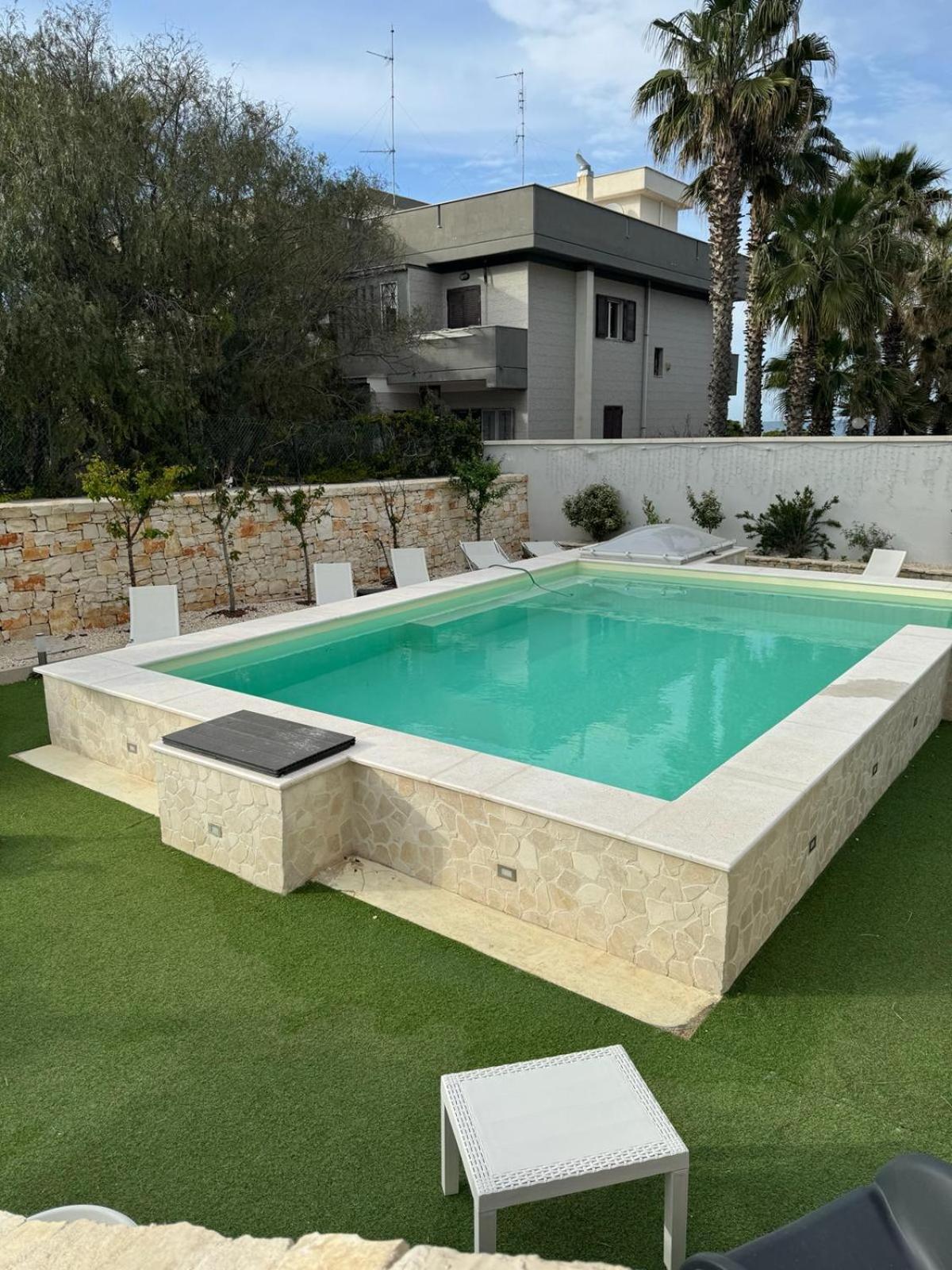 Casa Al Mare Luxury Bed and Breakfast Bari Buitenkant foto