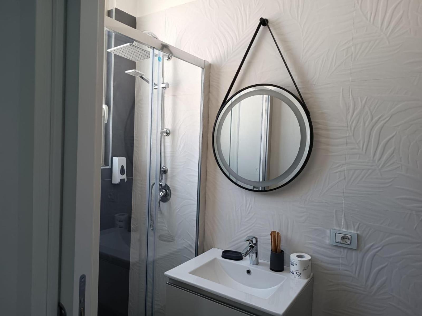 Casa Al Mare Luxury Bed and Breakfast Bari Buitenkant foto